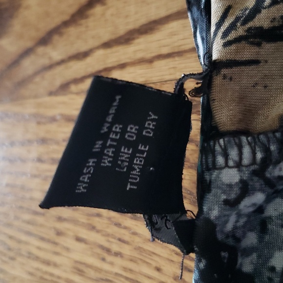 (M) Forget Me N♡t  Flower Print Cold Shoulder Top Bohemian Vacation Vibes - Picture 5 of 7